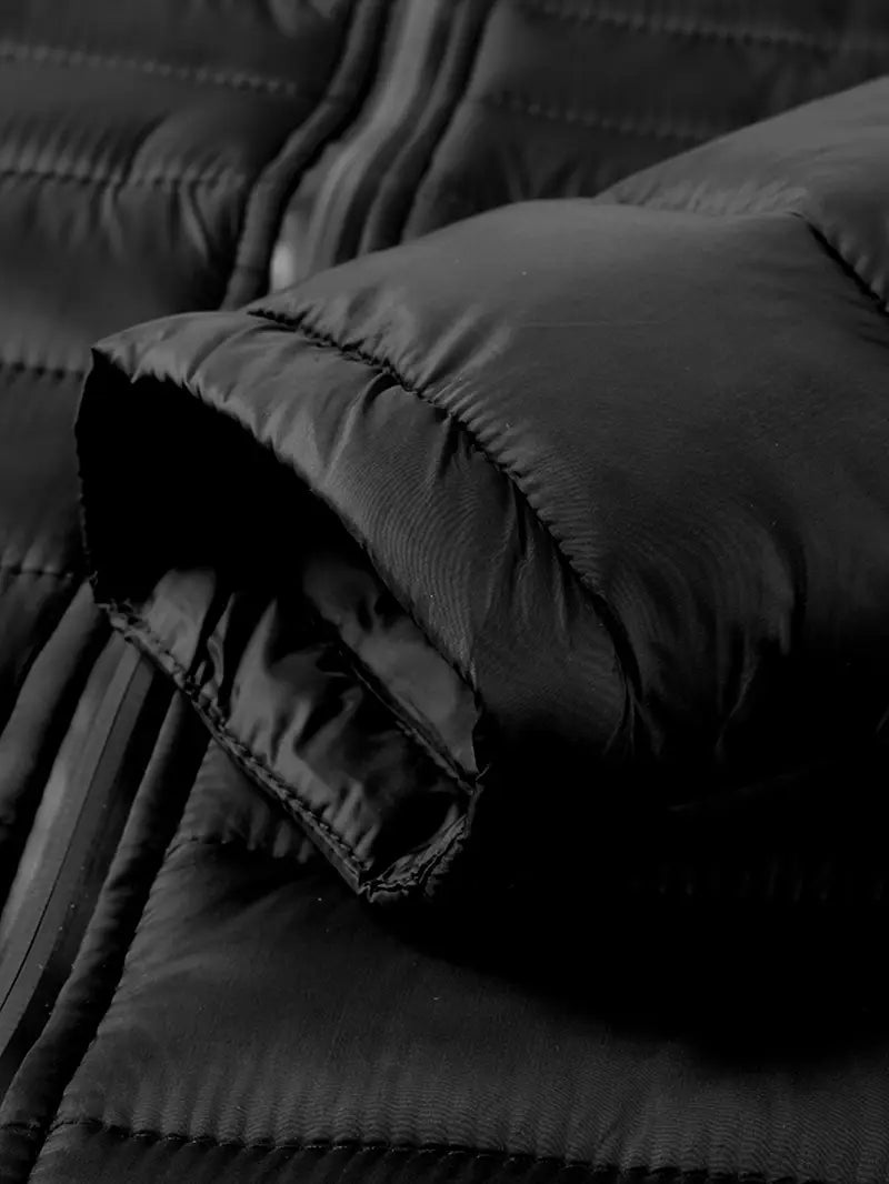 Elegancka kurtka z kapturem