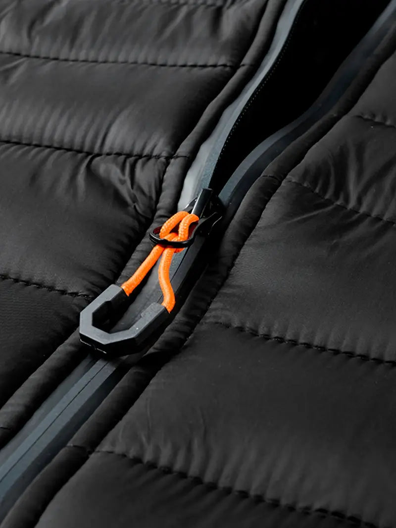 Elegancka kurtka z kapturem